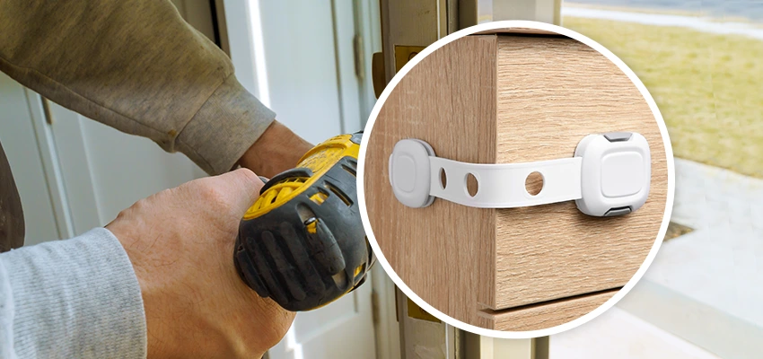 Childproof Sliding Door Locks in Palmdale, CA