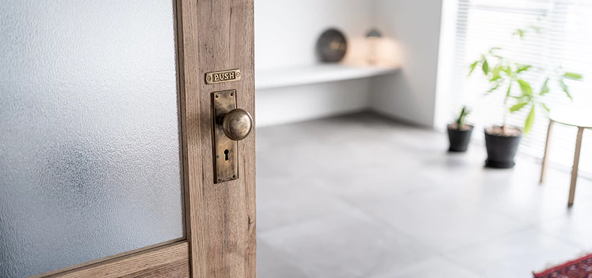 Deadbolt Door Lock Knob Repair in Palmdale, California
